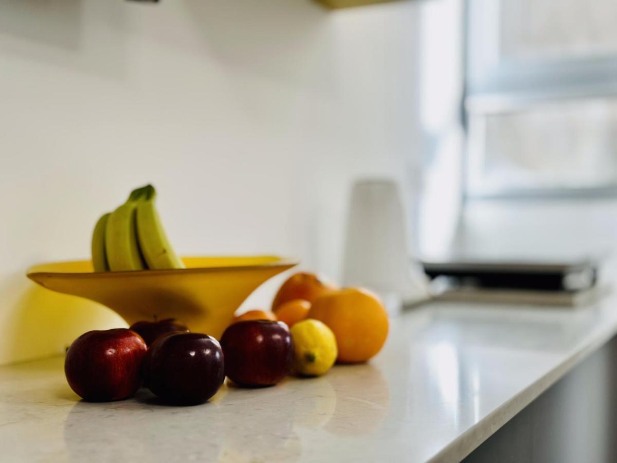 Amazing 2Rooms Apt In Bat Yam - Step By The Beach Luaran gambar