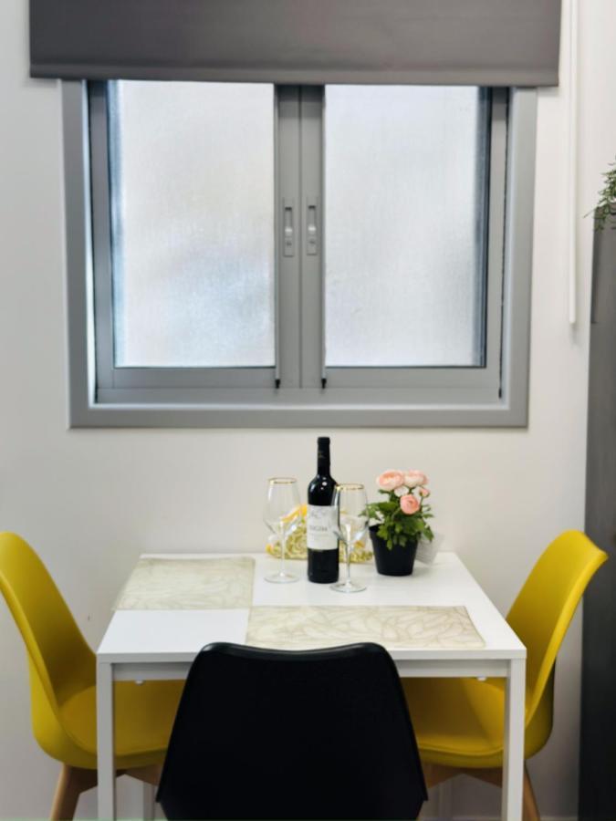 Amazing 2Rooms Apt In Bat Yam - Step By The Beach Luaran gambar